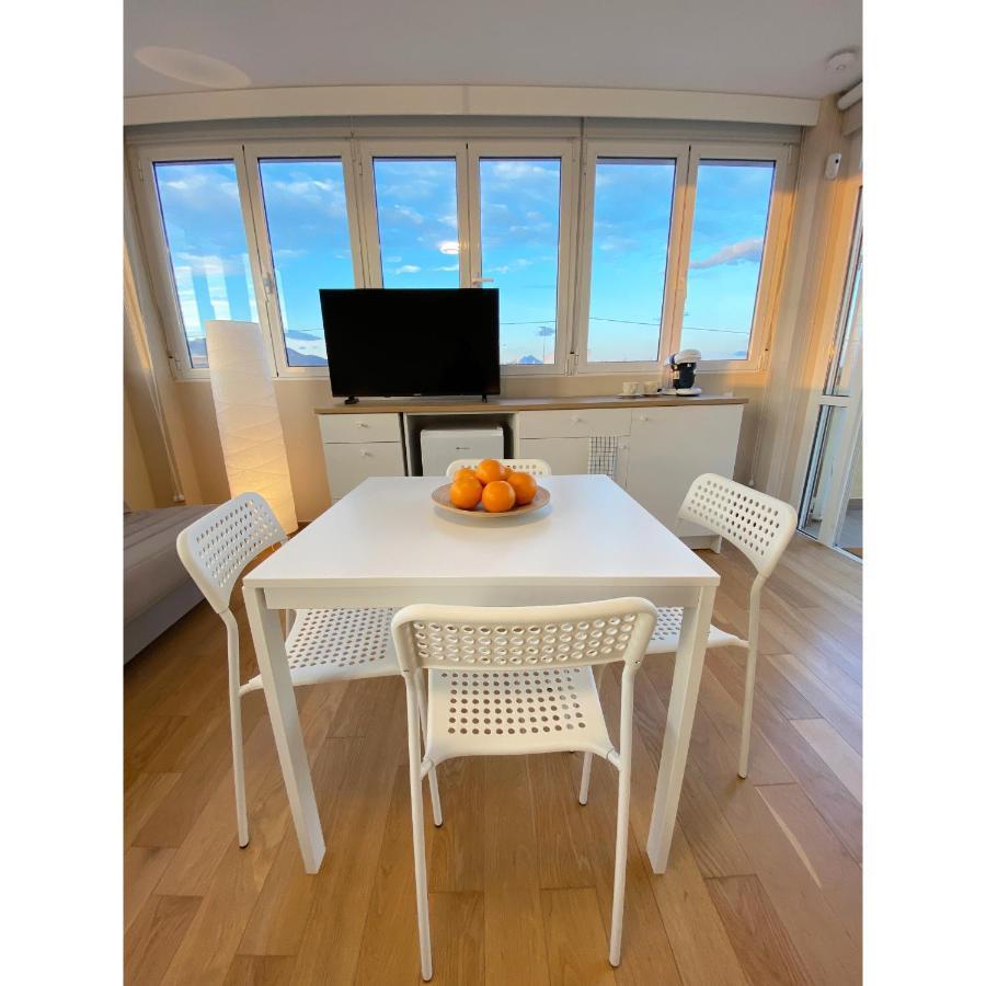 Apartamento Attic With Great Terrace Close To The Sea El Campello Exterior foto