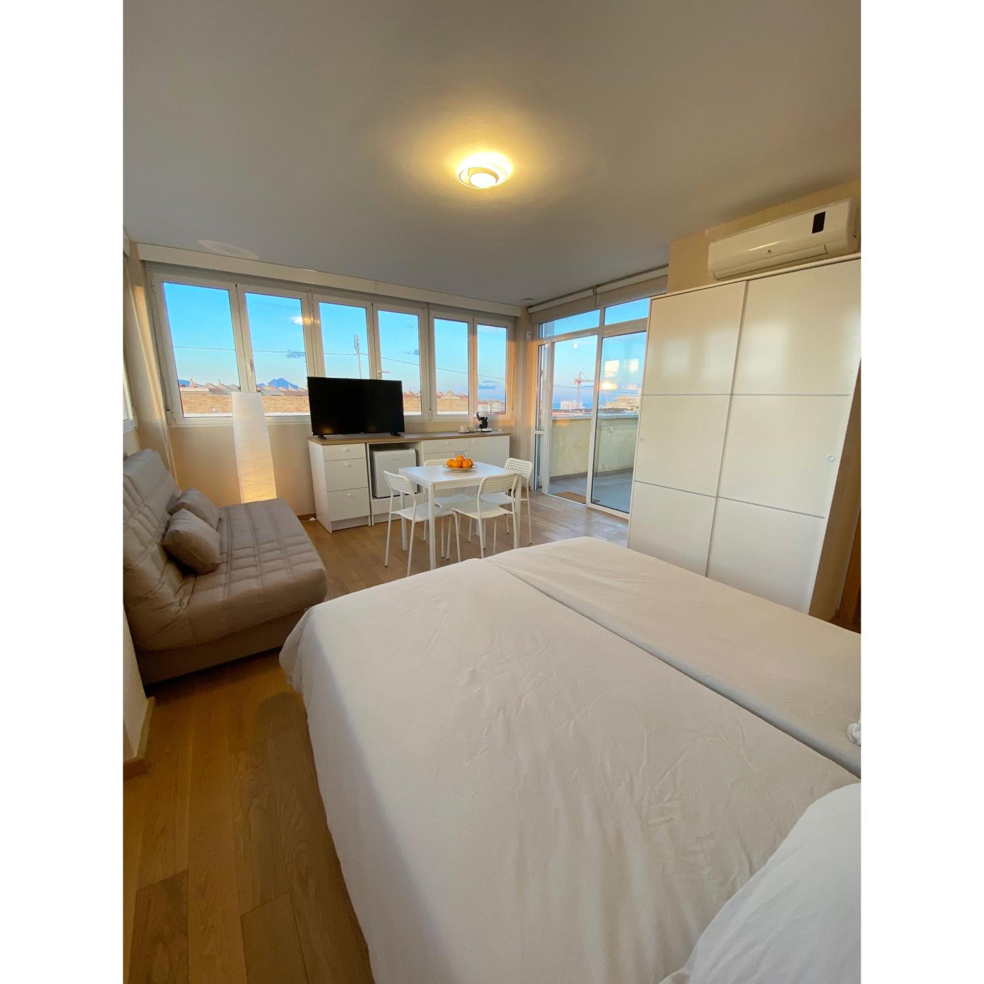 Apartamento Attic With Great Terrace Close To The Sea El Campello Exterior foto